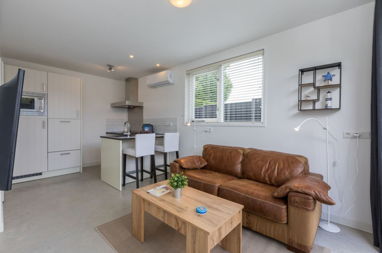 Living room 3, Holiday Home in Biggekerke With Infrared Sauna, Veere