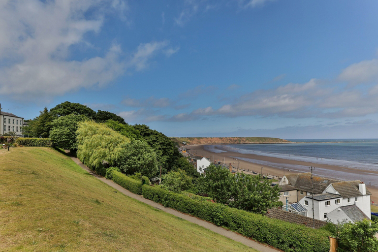 Exterior 5, Pet-friendly Coastal Apartment in Filey, No Deposit, North Yorkshire
