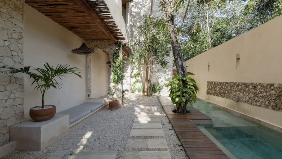 Room 2, Bohemian 2BR Boutique Condo in Trendy La Veleta, Cozumel