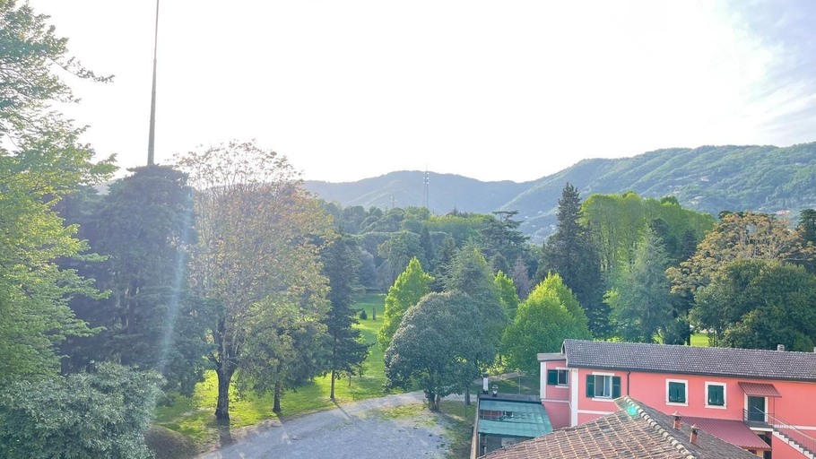 Others 5, Cosy studios in Rapallo, Genova