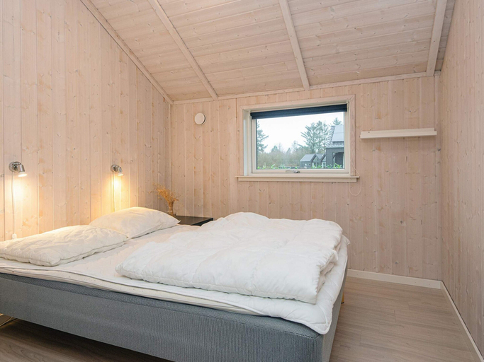Bedroom 2, 5 Star Holiday Home in Ansager, Varde