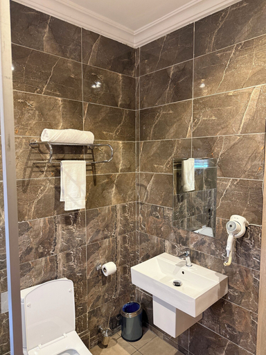 Bathroom 5, SAAFI Boutique Hotel, AbujaMun