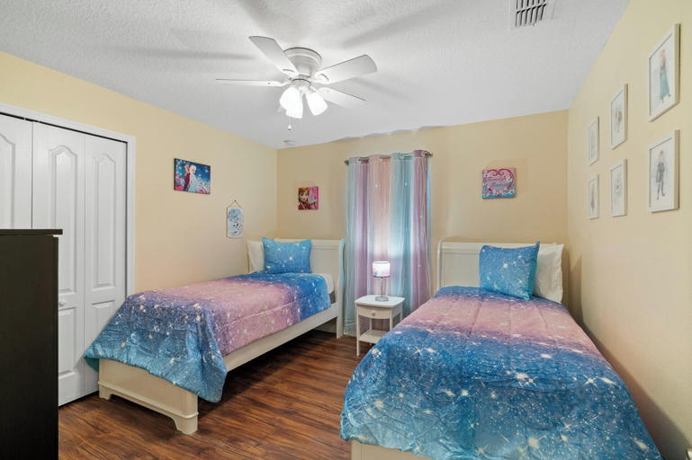 Interior 2, Bch3071, Osceola