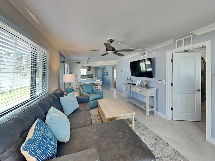 Others 1, Seaside 1 by Distinctive Beach Rentals, Lee