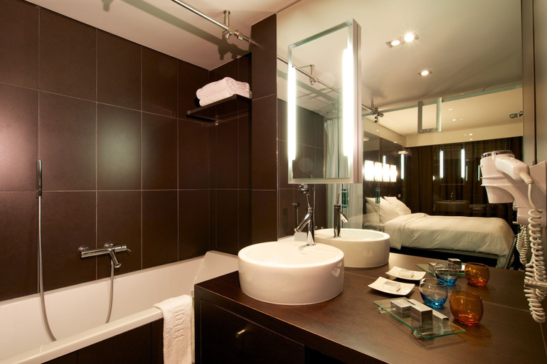 Bathroom 4, LE REX HOTEL, Hautes-Pyrénées