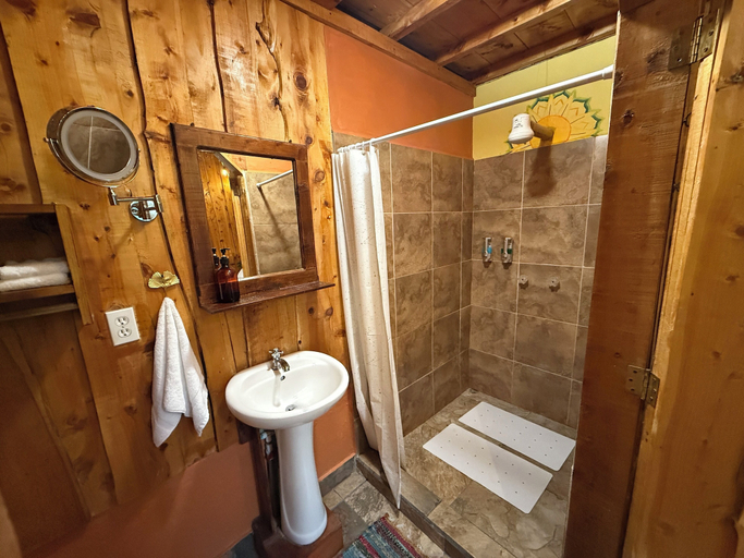 Bathroom 4, Casa Colibri Chirripo, Pérez Zeledón