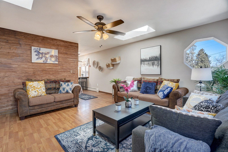 Others 4, 1729 Arbor Way, El Paso