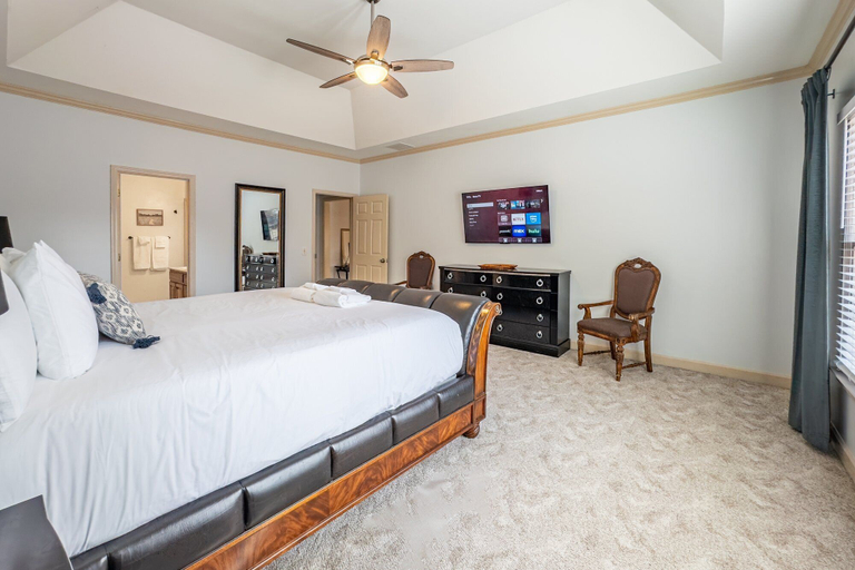 Interior 4, 530 Waterford Drive, Cartersville, Bartow