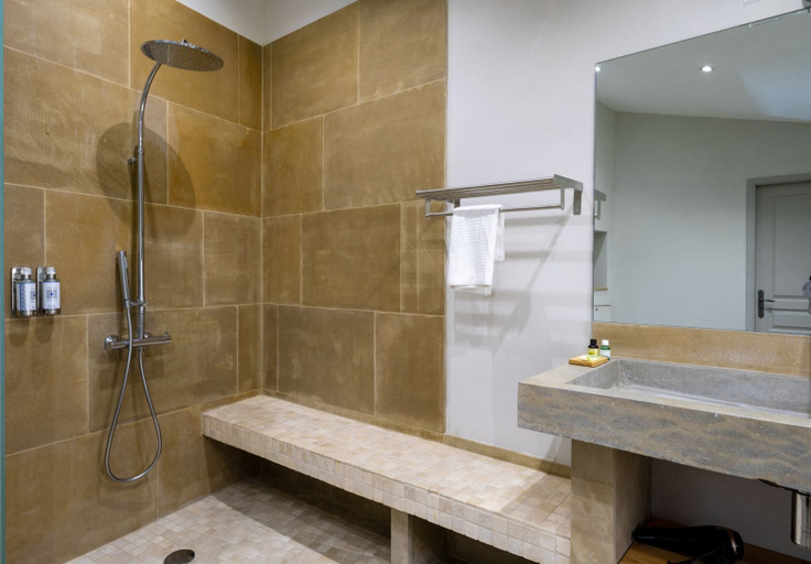Bathroom 5, Le Clos Violette D'Aglaé, Vaucluse