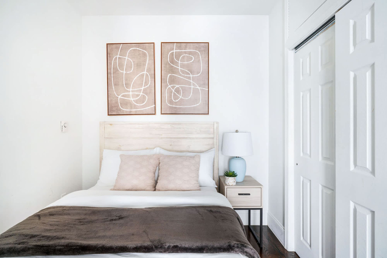 Room 3, 69-5b I Stylish Lower East Side 1BR Apt, New York