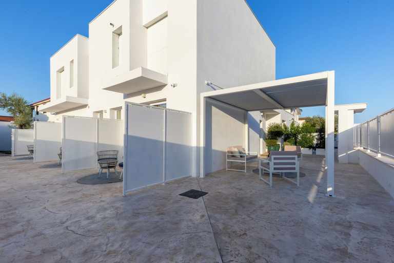 Front of property 5, Delphis Pula rooms, Cagliari