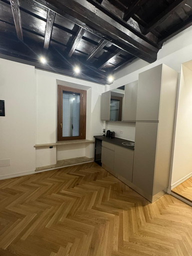 Interior 3, Laurina Home Collection, Rome