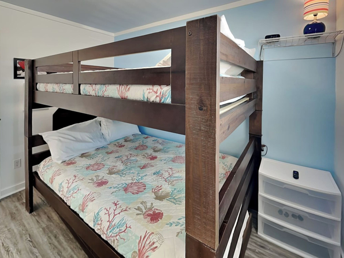 Bedroom 3, Once Upon a Tide by Ryson Vacation Rentals, Galveston