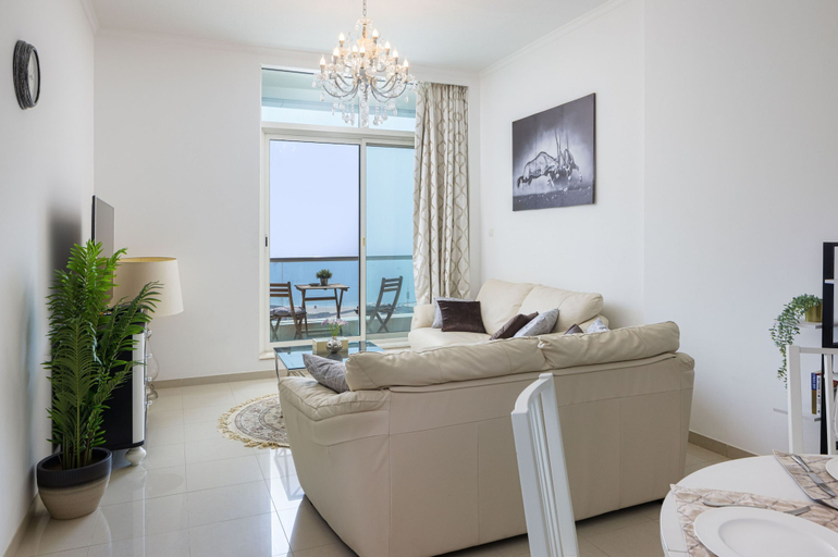 Room 3, Botanica Tower - 1811 1BD, Dubai