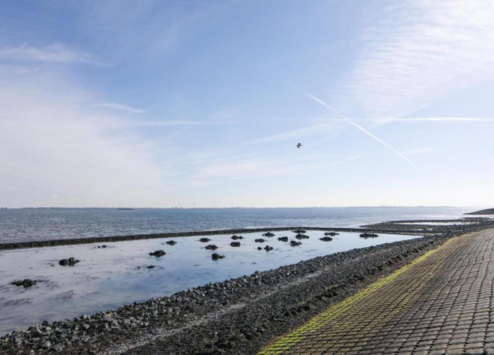 Others 5, Lovely Cottage near Sea in Wemeldinge, Kapelle