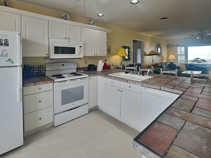 Others 5, Bright's Beach Front by Topsail Realty, Pender