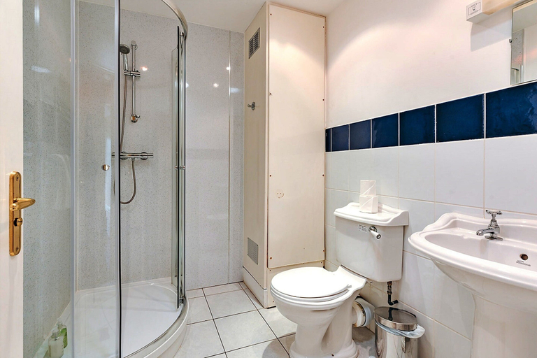 Bathroom 4, Idyllic Cottage Escape With Garden, No Deposit, Shropshire