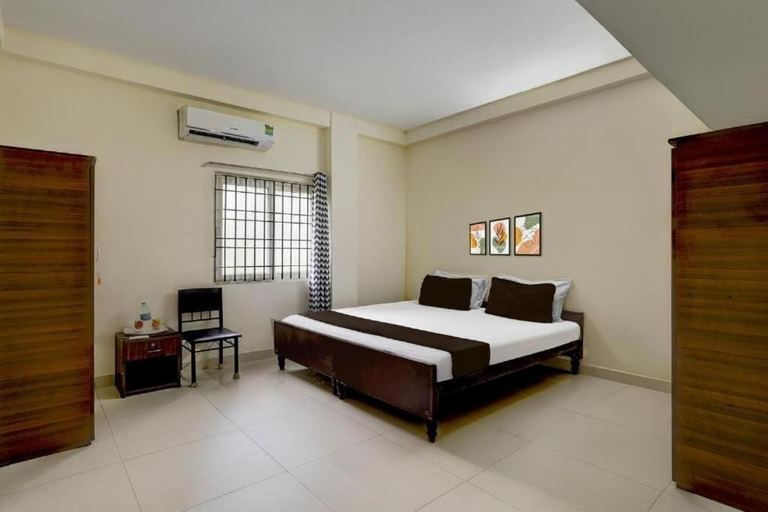 Room 3, Aditya Residency SRI Ramachandra, Thiruvallur
