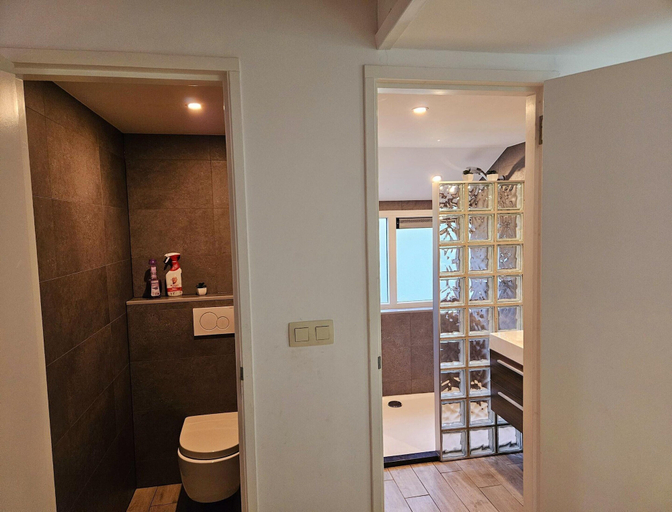 Bathroom 4, Lovely Private Chalet near Durbuy, Luxembourg