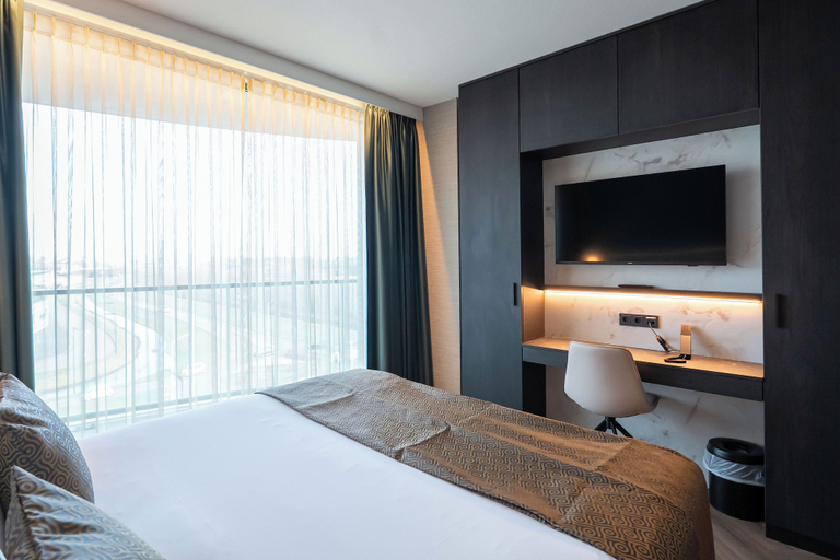 Bedroom 2, OZO Hotels De President Amsterdam Schiphol Airport, Haarlemmermeer