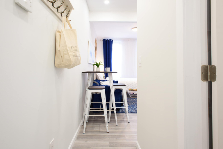 Others 3, 240-11 New Studio Prime Upper East W D, New York