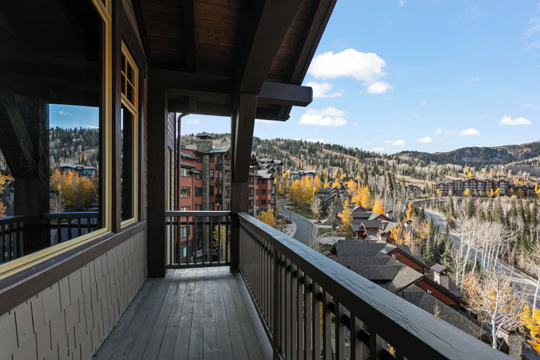 Property grounds 3, Ski-in/ski-out 4br Deer Valley Retreat 4 Bedroom Condo, Summit