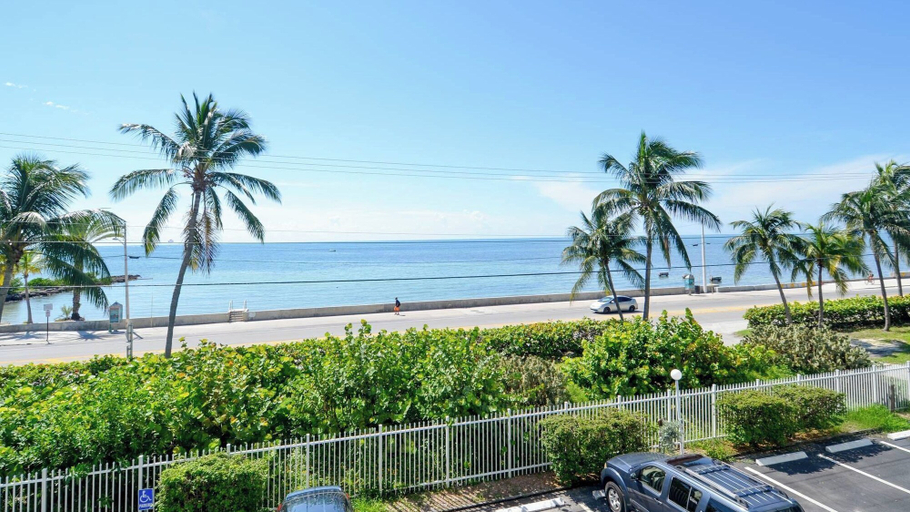 Interior 4, Brisa Del Mar by Avantstay Communal Pool Gated Community Ocean Front, Monroe