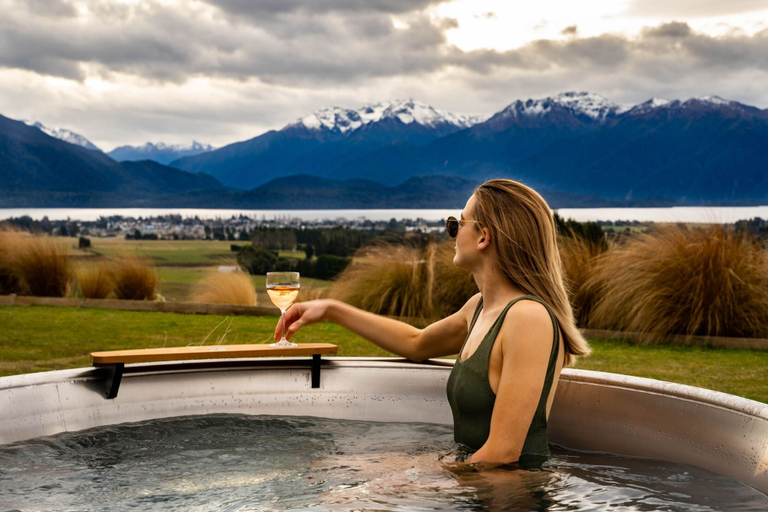 Outdoor spa tub 3, Fiordland Eco-Retreat, Southland