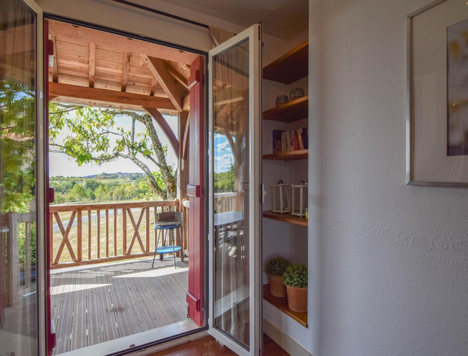 Reception, Holiday Home for 6 People With Private Pool, Dordogne