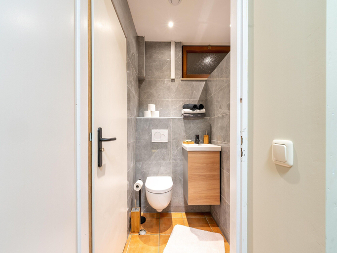 Bathroom 4, Luxury Apartment in Schin op Geul with Hot Tub & Sauna, Valkenburg aan de Geul