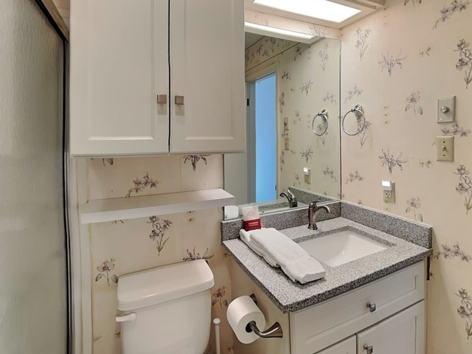 Property amenity 3, Whispering Bluff #402, Lincoln