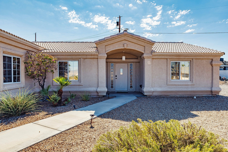 Interior 5, Talley it up to a Great Time in Havasu!, Mohave
