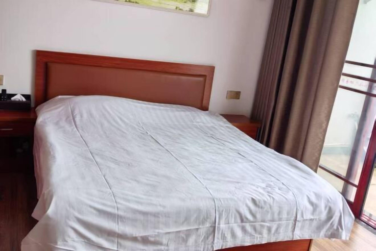 Bedroom 2, A Rest in Xinchang, Shaoxing