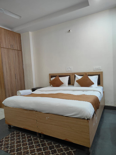 Bedroom 5, Roomshala 095 Shyam Villa, Delhi