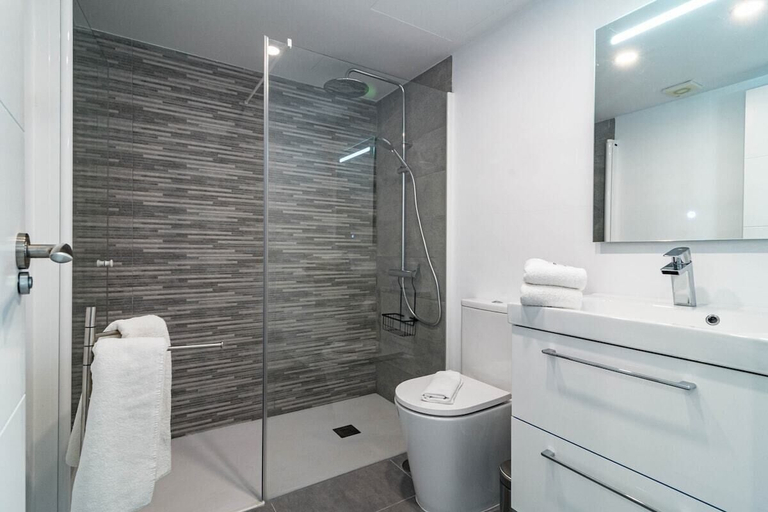 Bathroom 4, Rdm9- Modern Family Apartment in Riviera del Mar, Málaga