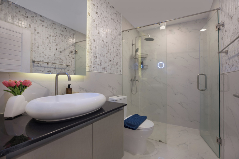 Bathroom 4, Woodbridge Property at Karon Butterfly, Phuket Island