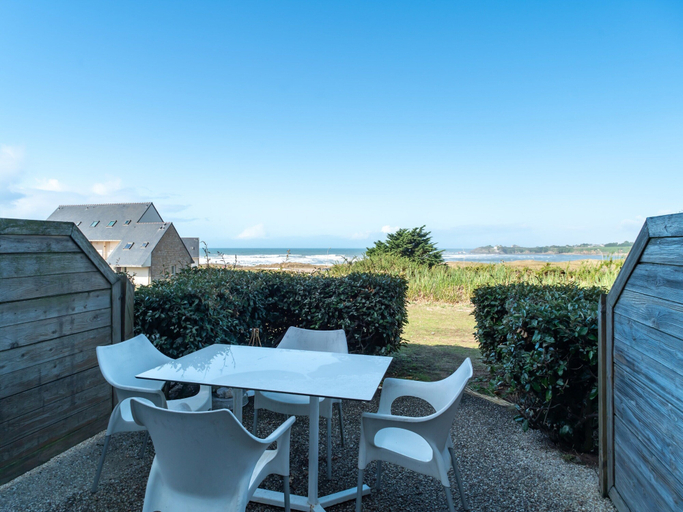 Outdoor dining 5, Sud Ocean M Ndeg105 - 2P5, Morbihan