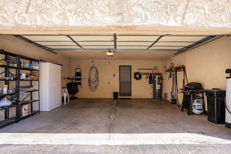 Interior 2, Sweet Town Home on the Island, Mohave