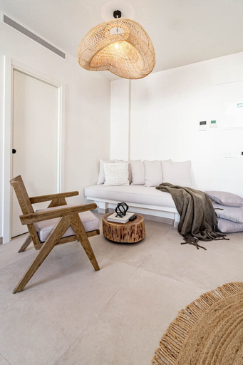 Interior 2, A7- Seaclub Suites by Roomservices, Málaga
