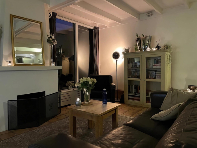 Living room 5, Holiday Home Warmenhuizen Near Dunes, Harenkarspel