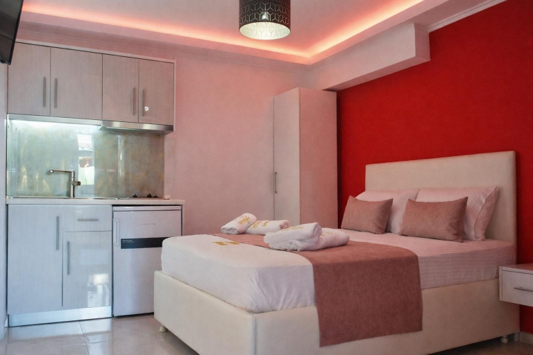 Room 3, House Blerina - Beachfront Double Sarti Getaway, Central Macedonia