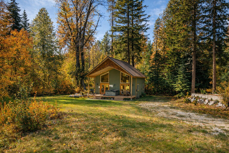 Exterior, Nature Acres 1 Bedroom Home by NW Comfy Cabins, Chelan