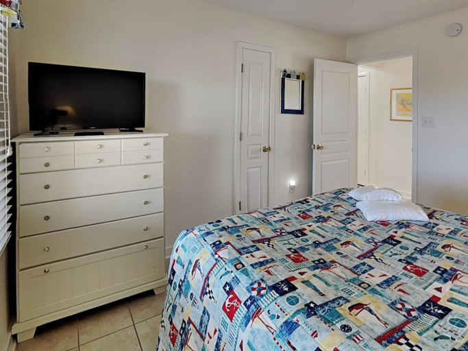 Bedroom 3, Over The Moon by Carolina Retreats, New Hanover