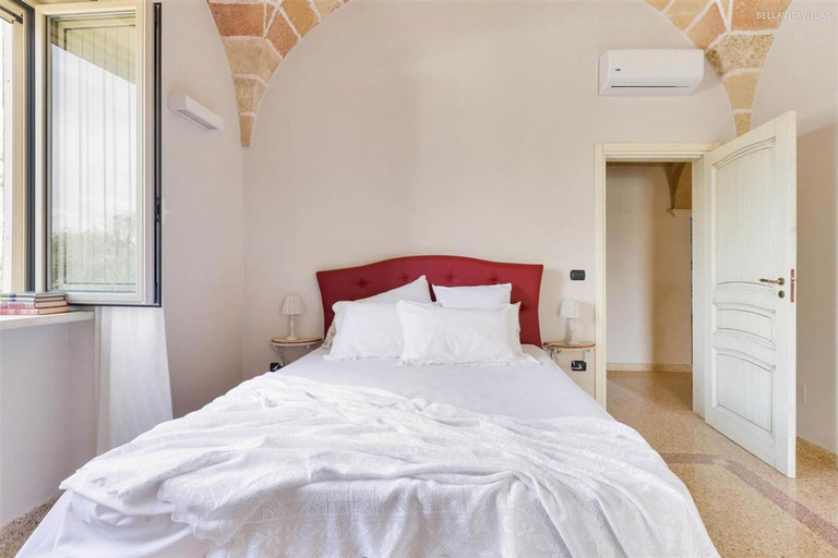 Room 4, 1173 Villa Satis in Casarano, Lecce