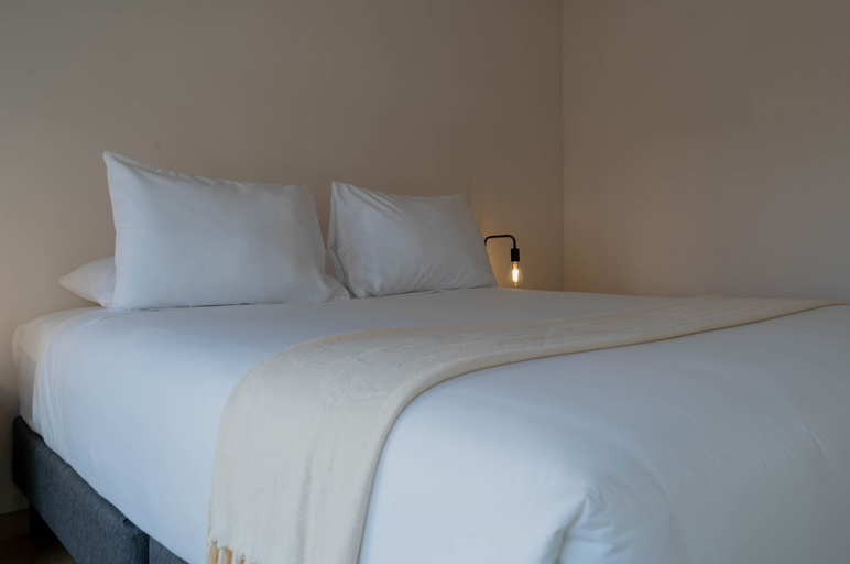 Room 3, w Amazing 1BR w Balcony in Barranco, Lima