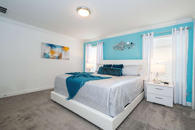 Room 5, Stunning 4 Bd Close to Disney Storey Lake 2569, Osceola