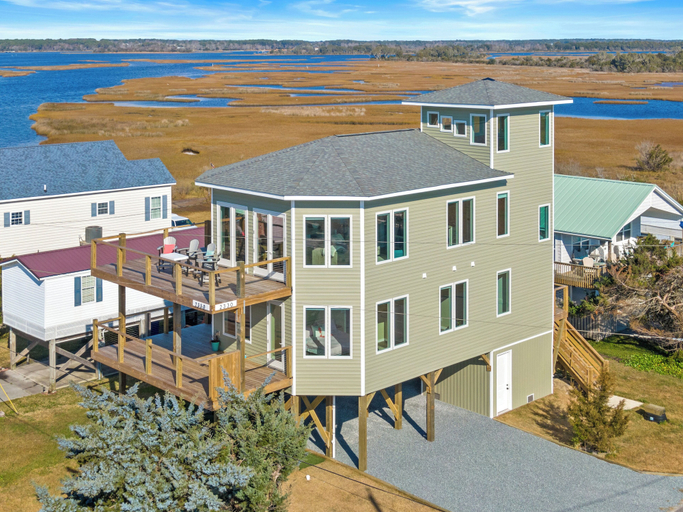 Exterior & Views 2, Salt & Lime by Topsail Realty, Onslow