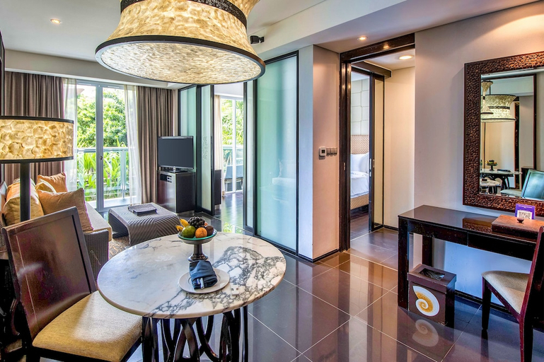 dining_room 2