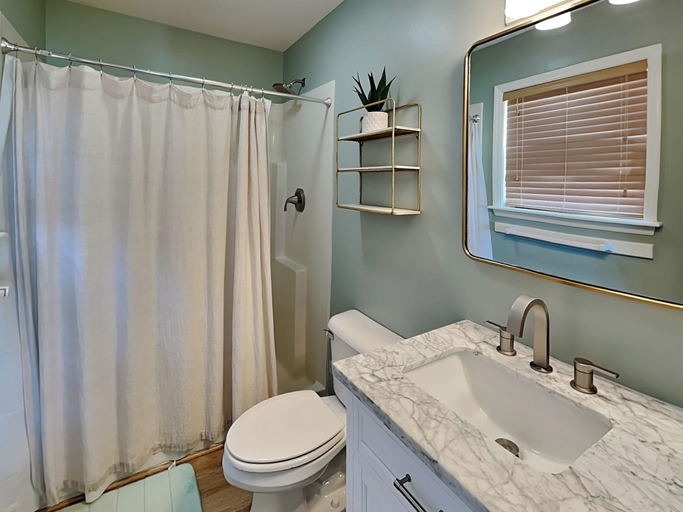 Bathroom 4, Paradise Palms by Topsail Realty, Pender