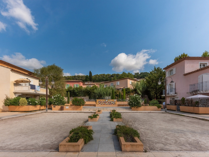 Property grounds, D. de Camiole A Ndeg102 - ST2, Var